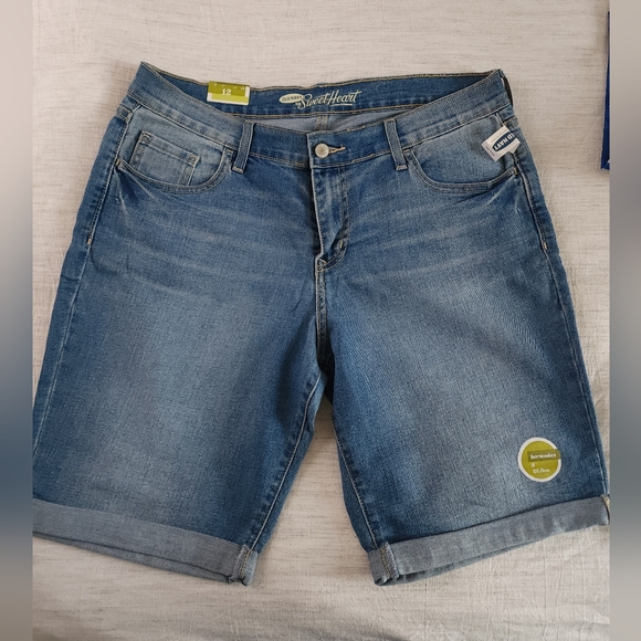 Old Navy Pants - Old Navy Womens Bermuda 12" Shirts Sz:12